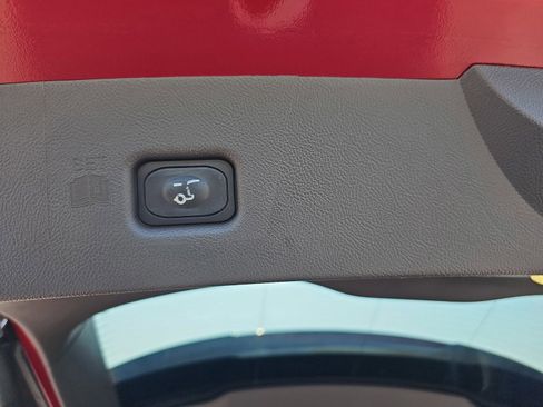 Used 2020 Lincoln Nautilus Reserve FWD image 15