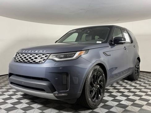 Used 2025 Land Rover Discovery S AWD/4WD image 2