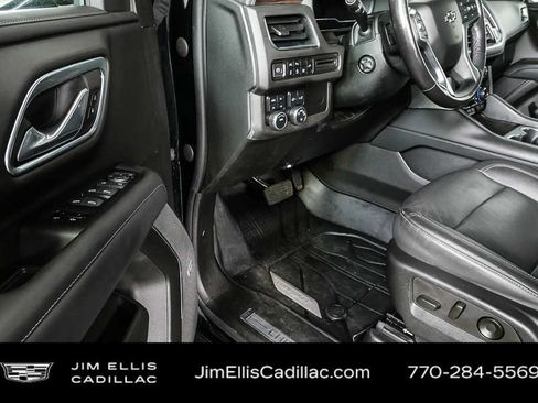 Used 2024 Chevrolet Tahoe Z71 w/ Z71 Off-Road Package AWD/4WD image 8