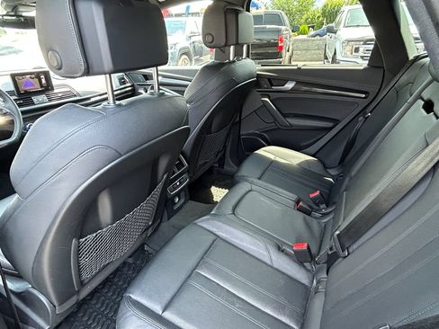 Used 2018 Audi SQ5 Premium Plus w/ S Sport Package AWD/4WD image 33