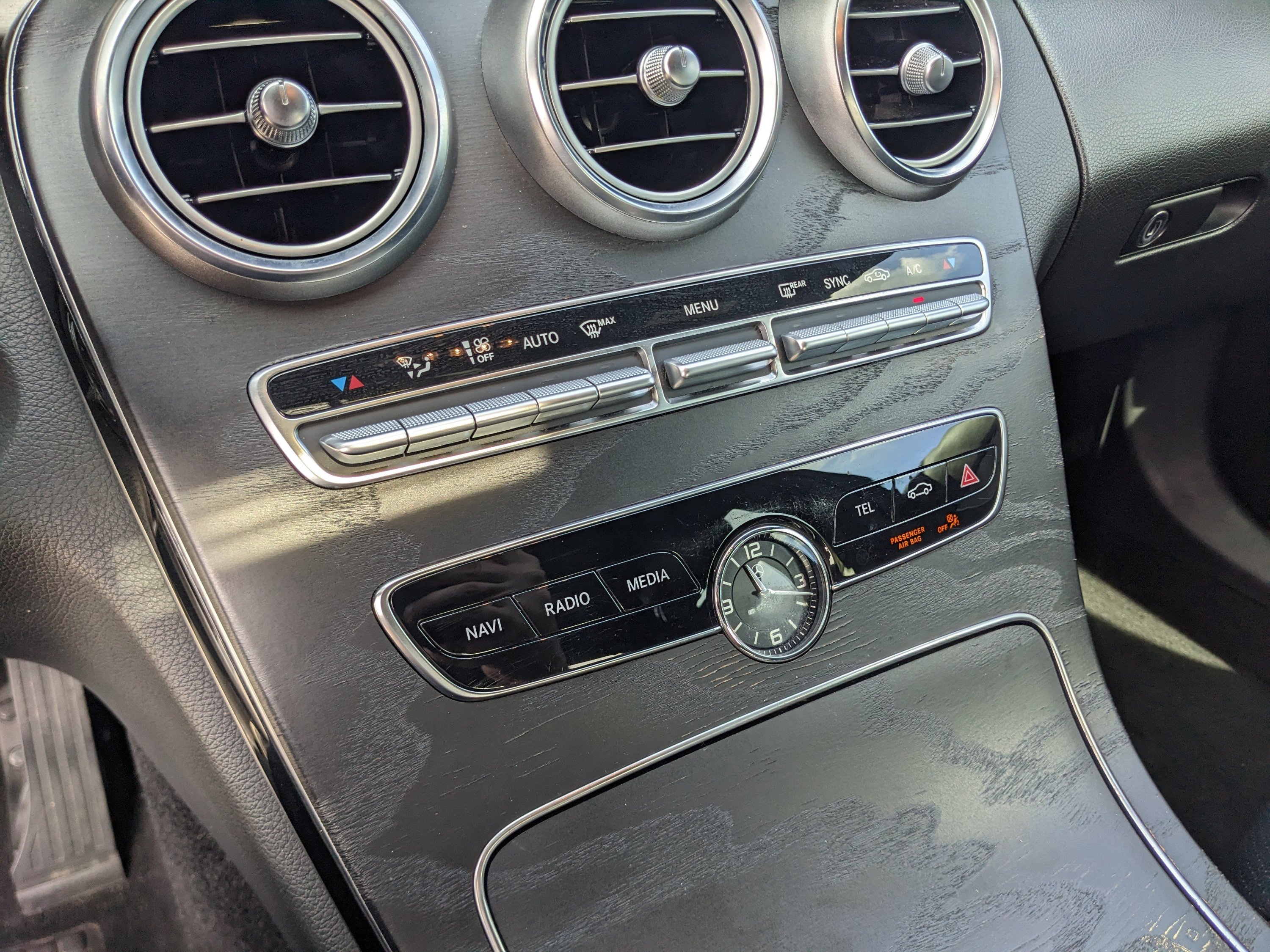 Used 2019 Mercedes-Benz C 300 Sedan image 25