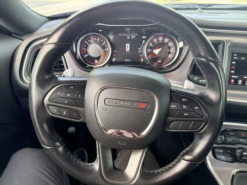 Used 2022 Dodge Challenger GT RWD image 23