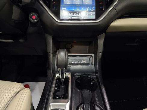 Used 2023 Subaru Ascent Limited image 15