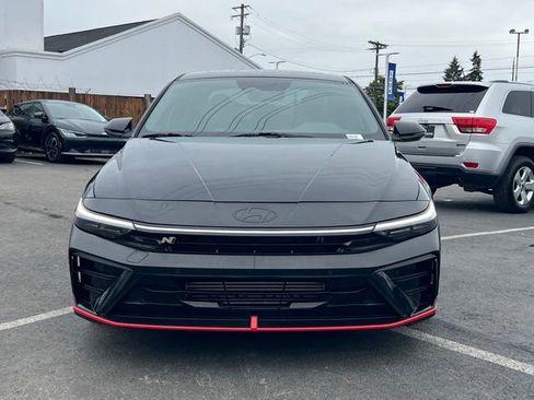 Used 2025 Hyundai Elantra N FWD image 4