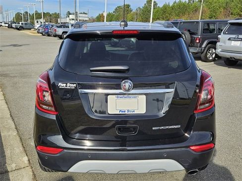 Used 2019 Buick Encore Essence w/ Experience Buick Package image 10