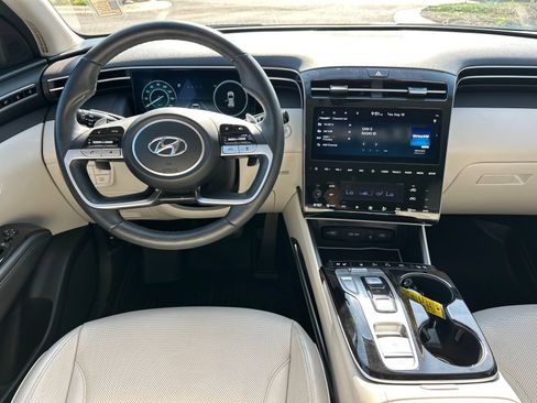 Certified 2023 Hyundai Tucson Limited AWD/4WD image 20
