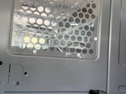 Used 2015 Chevrolet Express 2500 RWD image 45
