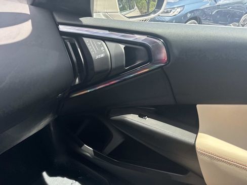 Used 2025 BMW X3 xDrive30i w/ Convenience Package image 20