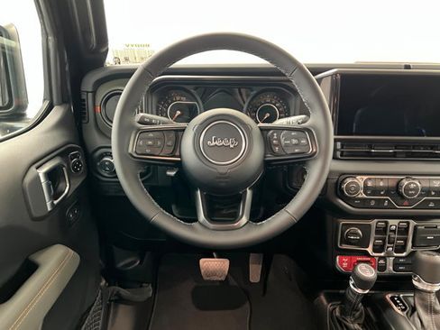 New 2026 Jeep Gladiator Mojave AWD/4WD image 12