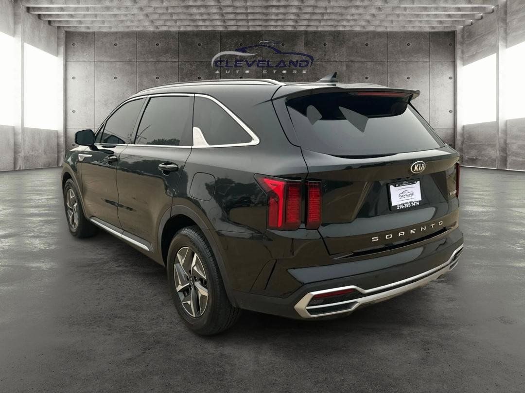 Used 2021 Kia Sorento S FWD image 5