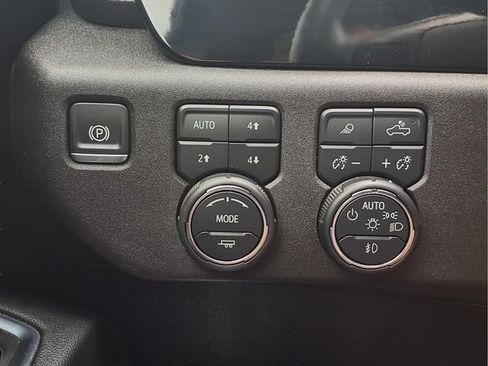 Certified 2025 Chevrolet Silverado 2500 LTZ w/ LTZ Plus Package AWD/4WD image 12