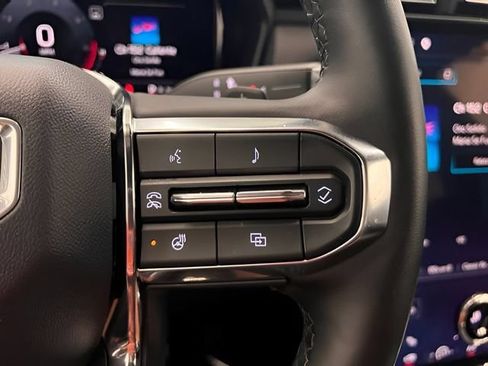 Certified 2025 GMC Terrain Elevation AWD/4WD image 19