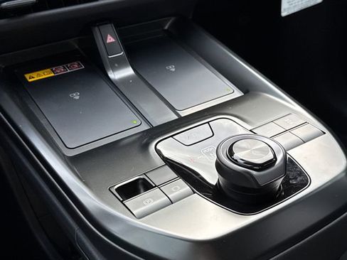 New 2026 Toyota C-HR AWD/4WD image 25