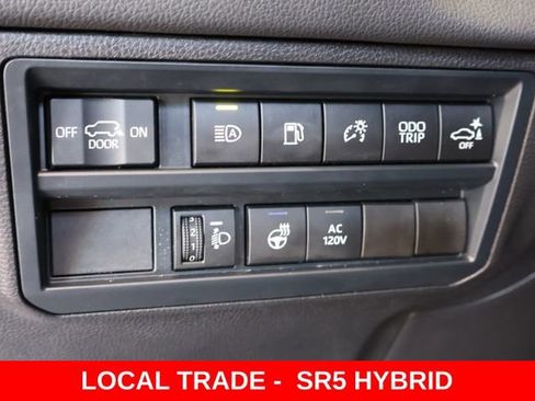 Used 2025 Toyota Sequoia SR5 w/ SR5 Premium Package AWD/4WD image 22