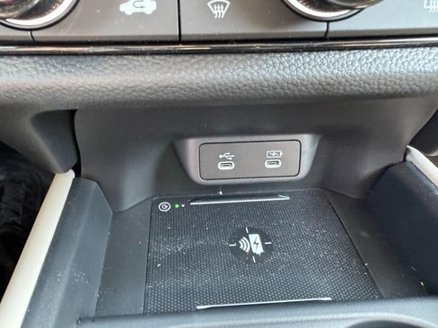 Certified 2026 Honda HR-V LX image 24