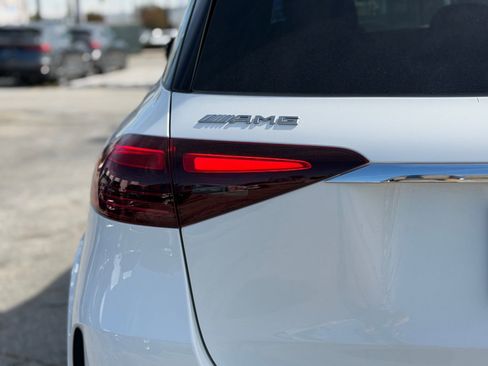 New 2026 Mercedes-Benz GLE 63 AMG S image 12