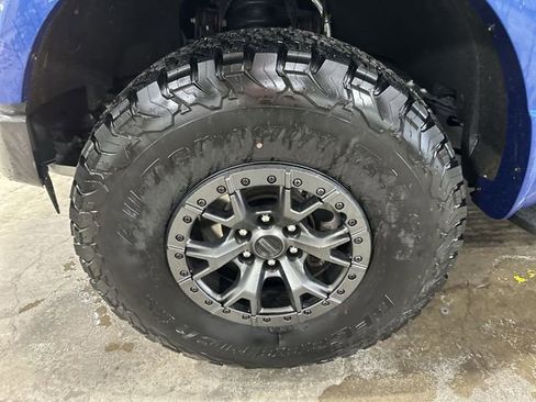 Used 2022 Ford F150 Raptor w/ Raptor 37 Performance Package image 22