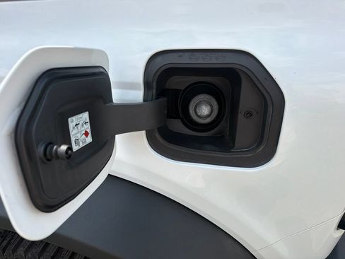 Used 2022 Ford Bronco Wildtrak AWD/4WD image 52