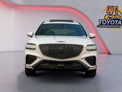 Used 2022 Genesis GV70 3.5T Sport w/ Sport Advanced Package AWD/4WD image 2