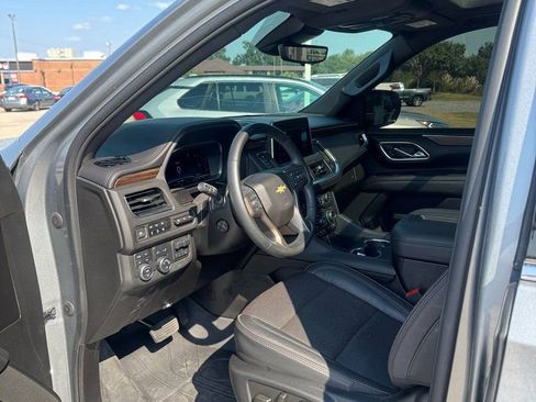 Used 2023 Chevrolet Tahoe High Country image 10