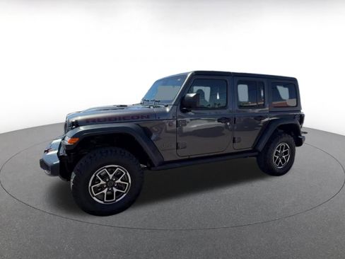 Used 2025 Jeep Wrangler Unlimited Rubicon AWD/4WD image 8