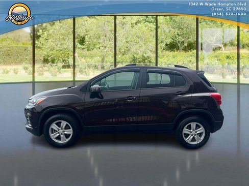 Used 2021 Chevrolet Trax LT image 22