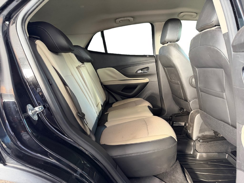 Used 2022 Buick Encore Preferred w/ Safety Package AWD/4WD image 17