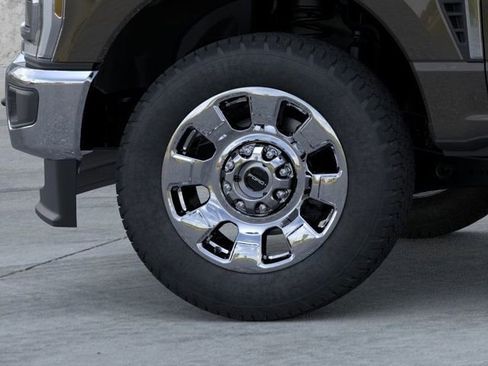 New 2025 Ford F250 Lariat w/ Chrome Package image 20