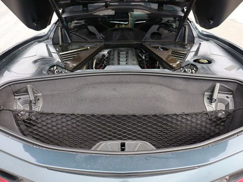 Used 2021 Chevrolet Corvette Stingray Preferred Cpe w/ Engine Appearance Package image 45