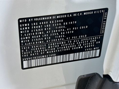 Used 2025 Volkswagen Taos SE w/ Panoramic Sunroof Package AWD/4WD image 46