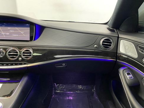 Used 2014 Mercedes-Benz S 550 Sedan image 26
