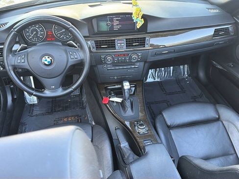 Used 2013 BMW 335i Convertible w/ M Sport Pkg RWD image 9