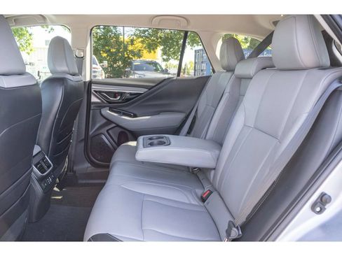Certified 2025 Subaru Outback Limited AWD/4WD image 13
