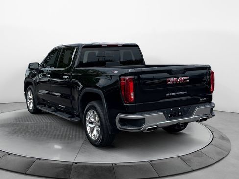 Used 2022 GMC Sierra 1500 SLT w/ SLT Premium Package AWD/4WD image 5