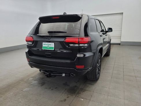 Used 2020 Jeep Grand Cherokee Altitude image 7