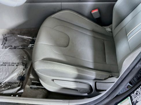 Used 2023 Hyundai Elantra SEL w/ Convenience Package FWD image 19
