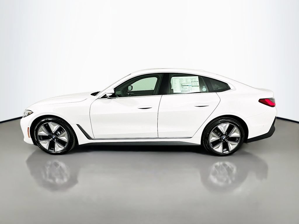 Used 2026 BMW i4 xDrive40i w/ Parking Assistance Package AWD/4WD image 8