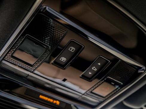 New 2026 Land Rover Range Rover Sport SE AWD/4WD image 45