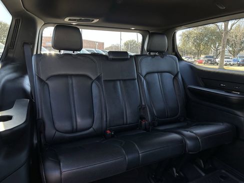 Used 2024 Jeep Wagoneer Series III image 31