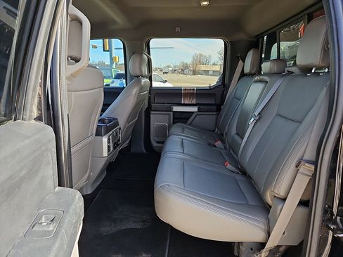 Used 2018 Ford F150 Lariat image 11