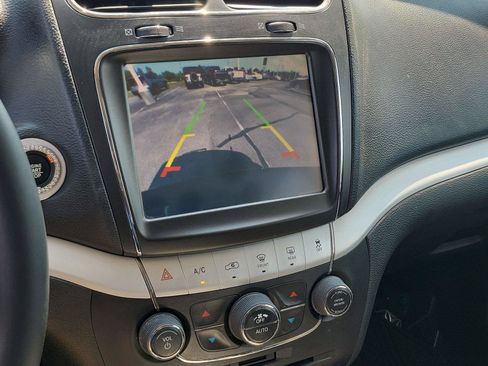 Used 2017 Dodge Journey SXT w/ Premium Group FWD image 21