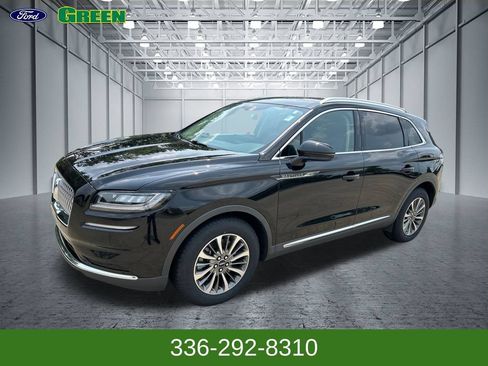 Certified 2023 Lincoln Nautilus AWD w/ Premium Package image 1