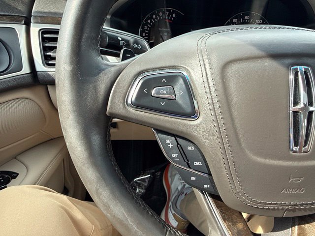 Used 2018 Lincoln MKZ Reserve w/ Magnetic Appearance Package AWD/4WD image 17