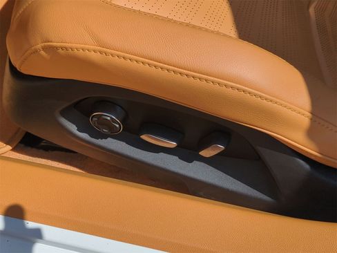 Used 2023 Chevrolet Corvette Stingray Premium Cpe w/ Z51 Performance Package image 24