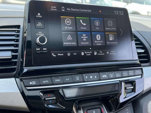 Used 2025 Honda Odyssey EX-L image 28