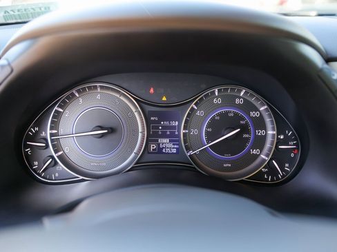 Used 2017 INFINITI QX80 4WD w/ Deluxe Technology Package image 14