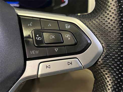 Certified 2021 Volkswagen Atlas SEL Premium image 22