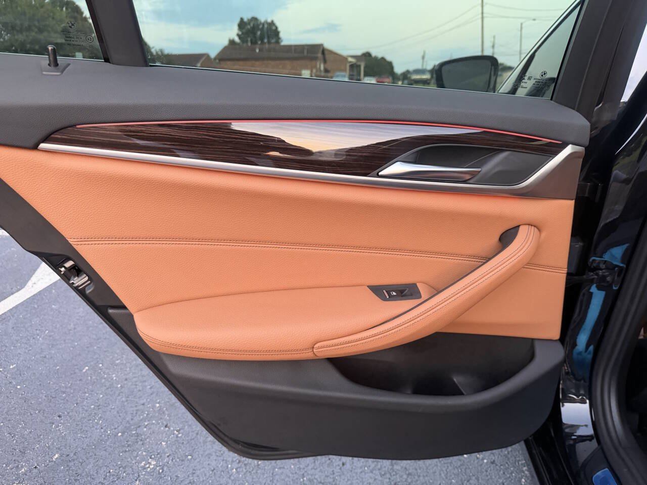 Used 2020 BMW 530i w/ Convenience Package RWD image 25