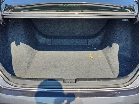 Used 2021 Honda Accord LX image 12