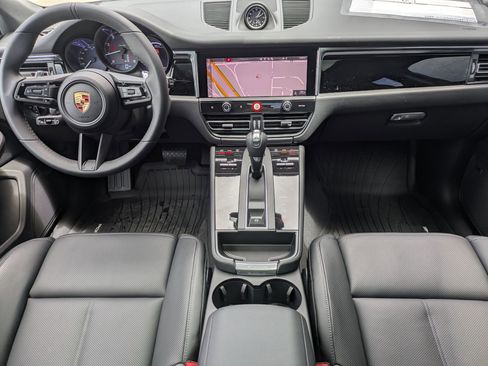 New 2025 Porsche Macan image 22